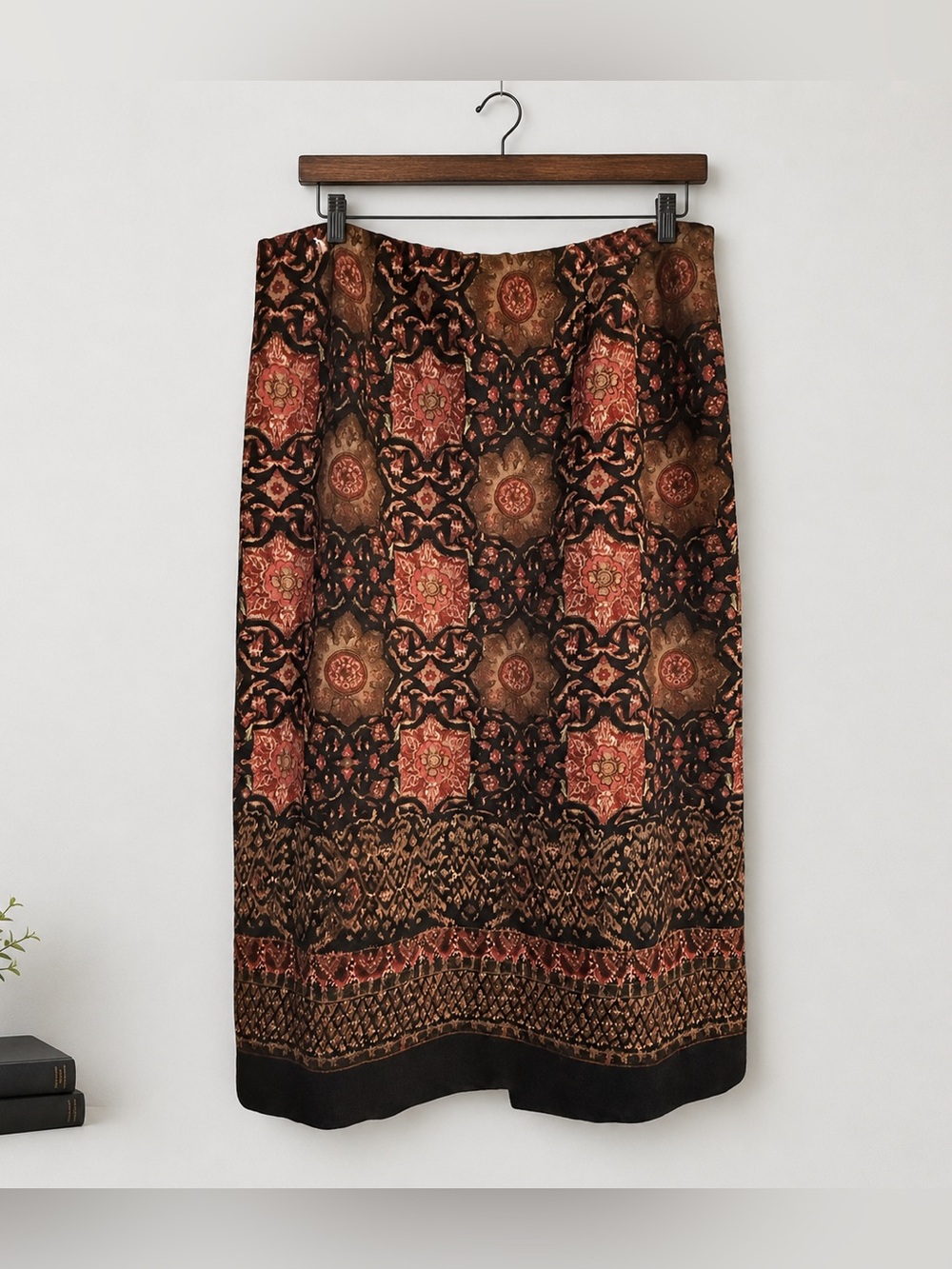 Vintage Tapestry Medallion Border Print Column Skirt Dark Romantic 1X